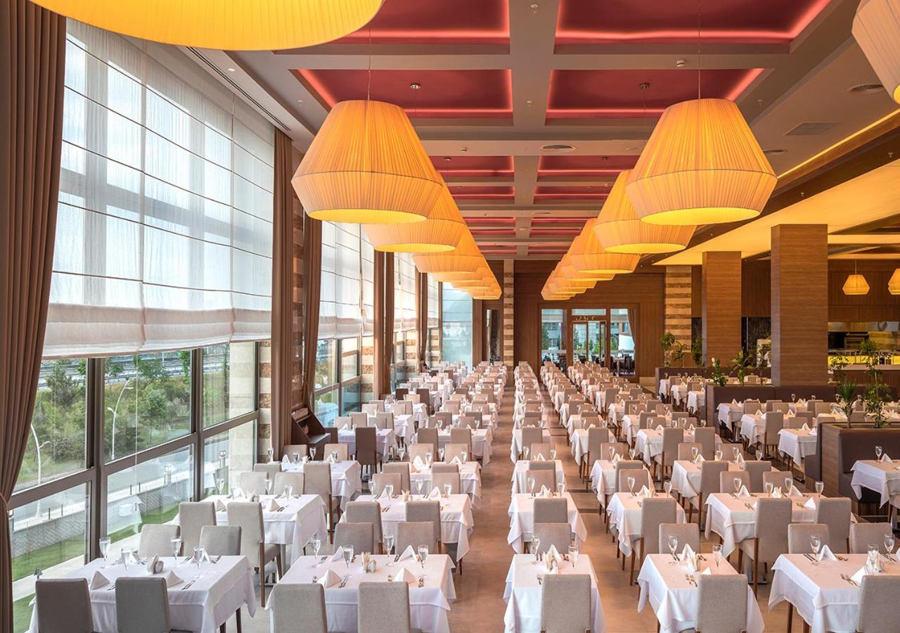 Ramada Plaza By Wyndham מלון ריזה